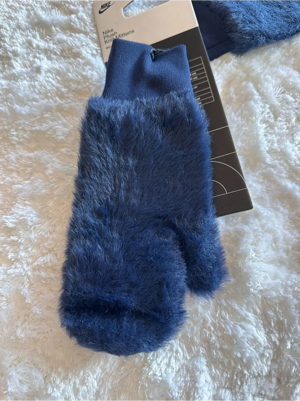 Nike Navy and White Fuzzy Knit Mittens